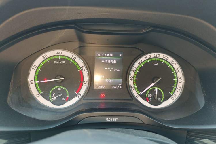 Used Skoda Kodiaq 2017 TSI380 7-Seater Four-Wheel-Drive Flagship Edition Instrument Cluster