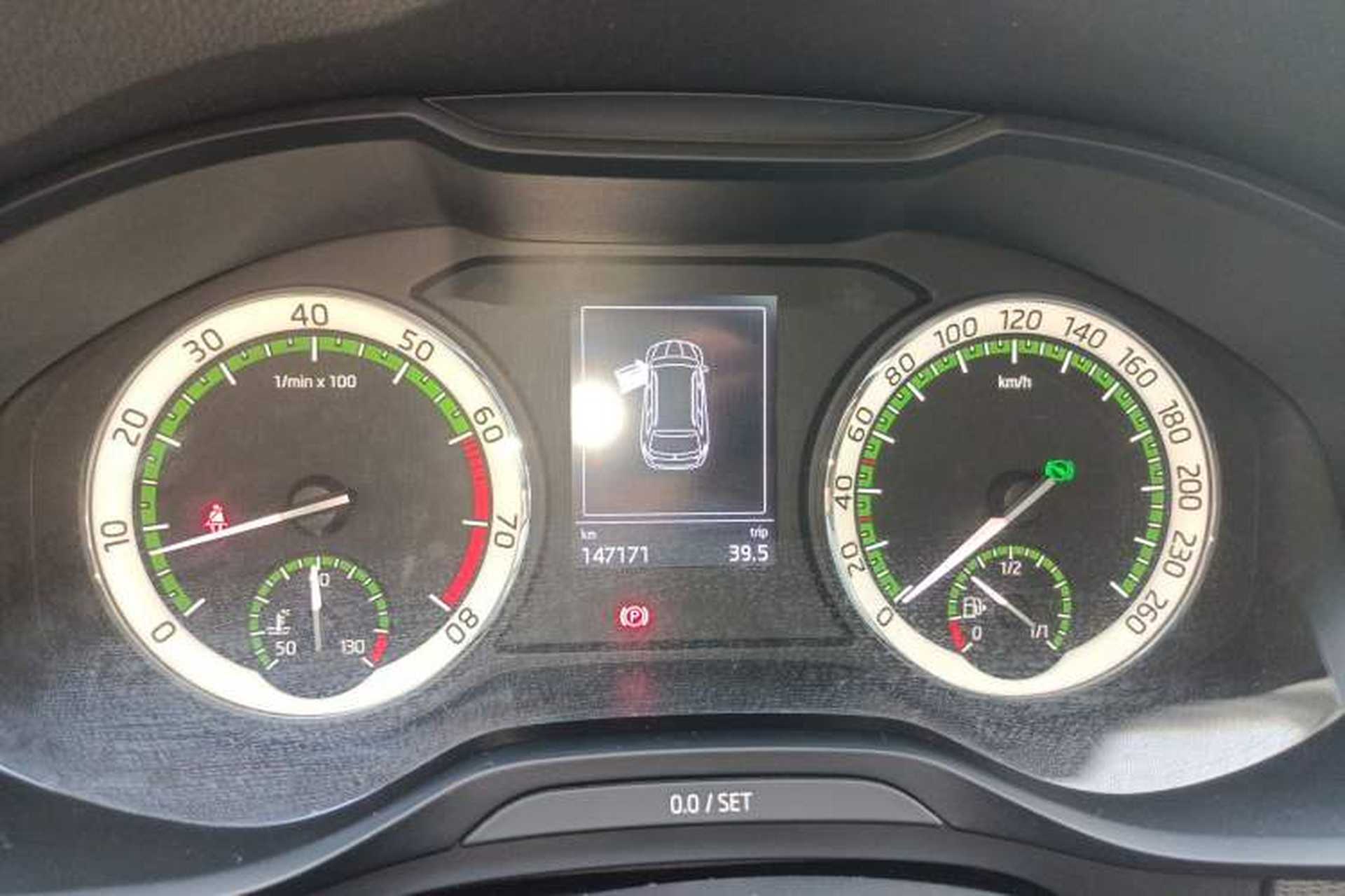 Used Skoda Kodiaq 2017 TSI330 5-Seat Two-Wheel Drive Luxury Edition Instrument Cluster