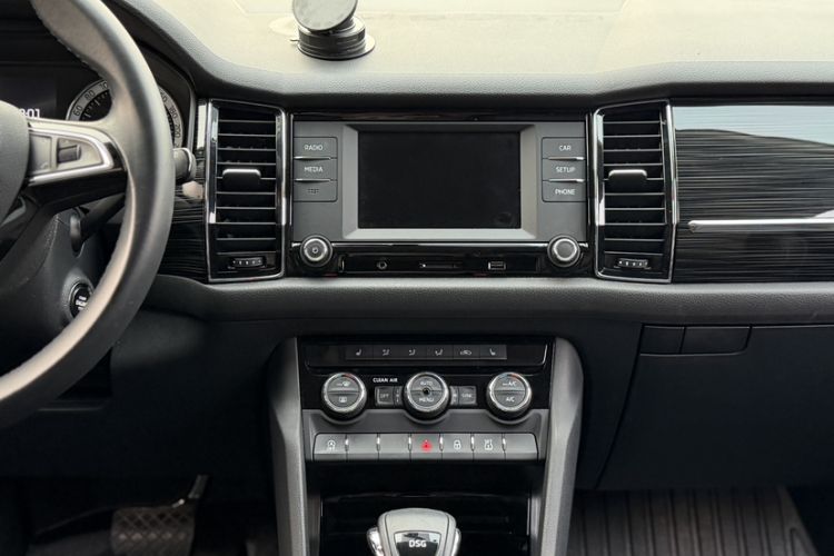 Used Skoda Kodiaq 2017 TSI330 7-Seater Two-Wheel-Drive Luxury Edition Interior 3