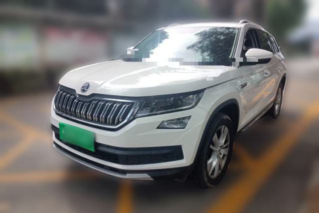 Ojetý Skoda Kodiaq 2017 TSI330 7-Seater Two-Wheel-Drive Luxury Edition
