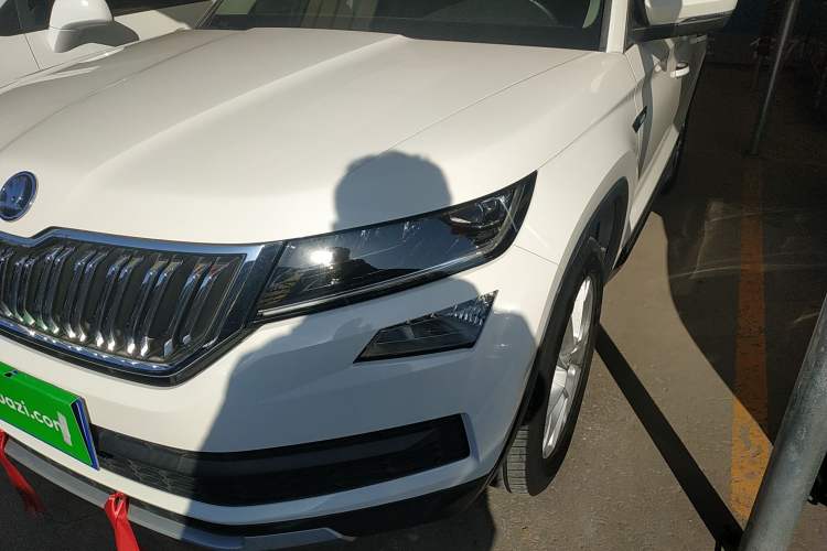 Used Skoda Kodiaq 2017 TSI330 7-Seater Two-Wheel-Drive Luxury Edition Left Front Headlight