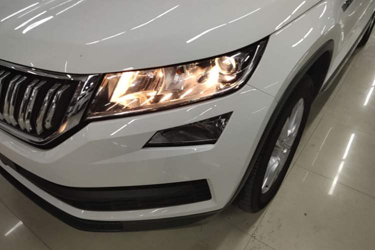 Used Skoda Kodiaq 2017 TSI330 5-Seat Two-Wheel Drive Luxury Edition Left Front Headlight