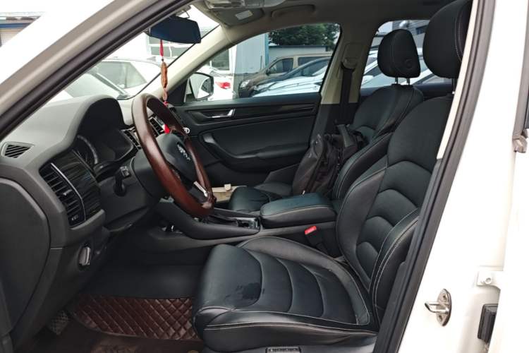 Used Skoda Kodiaq 2017 TSI330 7-Seater Two-Wheel-Drive Luxury Edition Left Front Seat