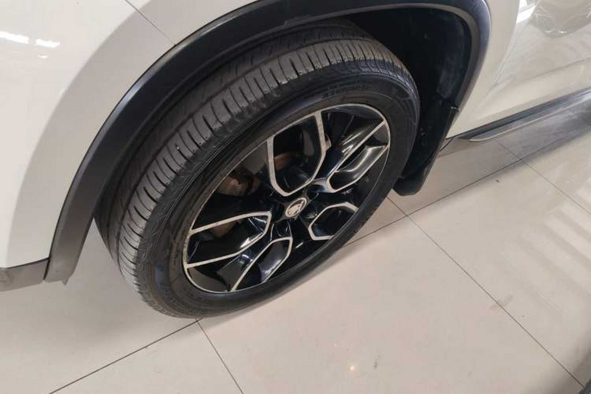 Used Skoda Kodiaq 2017 TSI330 7-Seater Two-Wheel-Drive Luxury Edition Left Front Wheel Hub