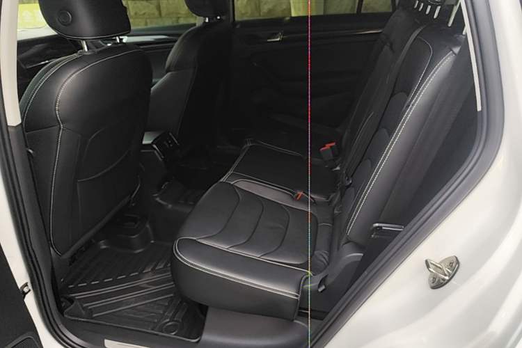 Used Skoda Kodiaq 2017 TSI380 7-Seater Four-Wheel-Drive Flagship Edition Left Rear Seat
