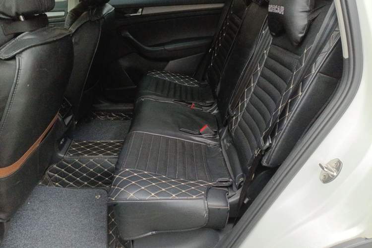Used Skoda Kodiaq 2017 TSI330 5-seat Two-Wheel Drive Comfort Edition Left Rear Seat