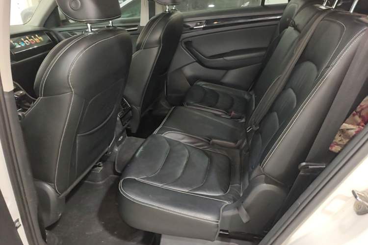 Used Skoda Kodiaq 2017 TSI330 7-Seater Two-Wheel-Drive Luxury Edition Left Rear Seat
