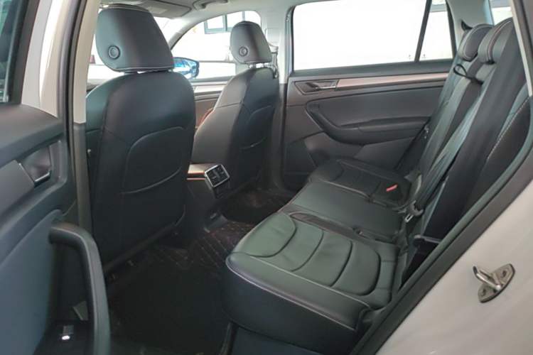 Used Skoda Kodiaq 2017 TSI330 5-seat Two-Wheel Drive Comfort Edition Left Rear Seat