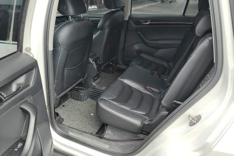 Used Skoda Kodiaq 2017 TSI380 7-Seater Four-Wheel-Drive Flagship Edition Left Rear Seat