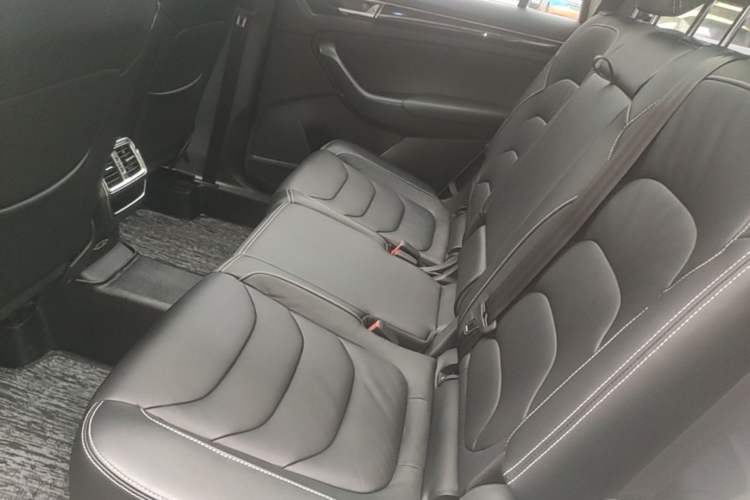 Used Skoda Kodiaq 2017 TSI380 7-Seater Four-Wheel-Drive Flagship Edition Left Rear Seat