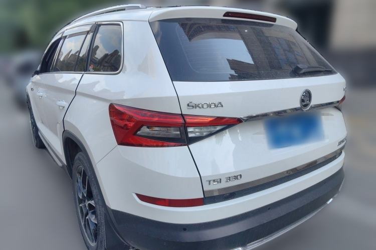 Used Skoda Kodiaq 2017 TSI330 7-Seater Two-Wheel-Drive Luxury Edition Rear Left 45 Deg