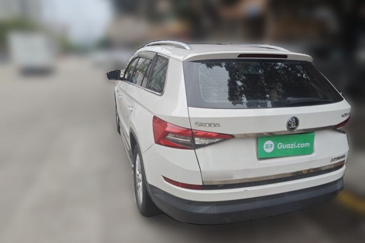 Used Skoda Kodiaq 2017 TSI330 5-seat Two-Wheel Drive Comfort Edition Rear Left 45 Deg