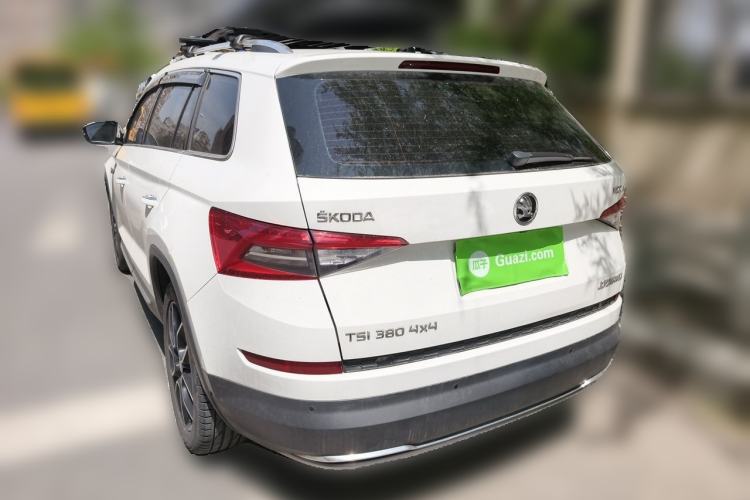 Used Skoda Kodiaq 2017 TSI380 7-Seater Four-Wheel-Drive Flagship Edition Rear Left 45 Deg