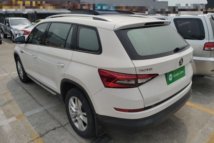 Used Skoda Kodiaq 2017 TSI330 5-Seat Two-Wheel Drive Luxury Edition Rear Left 45 Deg