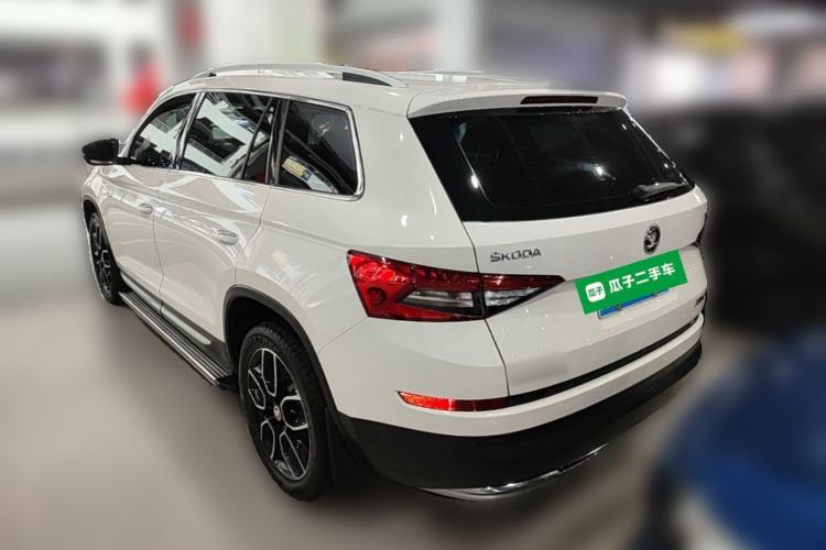 Used Skoda Kodiaq 2017 TSI330 7-Seater Two-Wheel-Drive Luxury Edition Rear Left 45 Deg