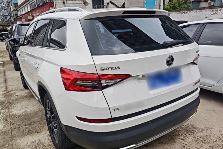 Used Skoda Kodiaq 2017 TSI380 7-Seater Four-Wheel-Drive Flagship Edition Rear Left 45 Deg