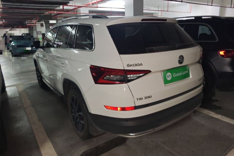 Used Skoda Kodiaq 2017 TSI330 7-Seater Two-Wheel-Drive Luxury Edition Rear Left 45 Deg