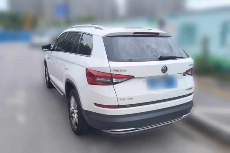 Used Skoda Kodiaq 2017 TSI330 5-Seat Two-Wheel Drive Luxury Edition Rear Left 45 Deg