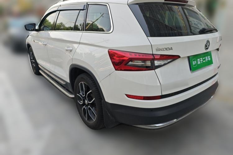Used Skoda Kodiaq 2017 TSI380 7-Seater Four-Wheel-Drive Flagship Edition Rear Left 45 Deg