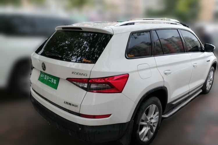 Used Skoda Kodiaq 2017 TSI330 5-Seat Two-Wheel Drive Luxury Edition Rear Right 45 Deg