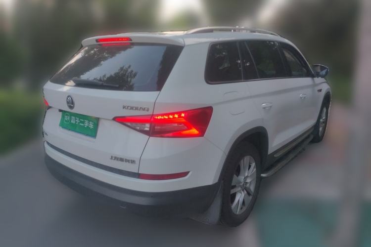 Used Skoda Kodiaq 2017 TSI330 5-Seat Two-Wheel Drive Luxury Edition Rear Right 45 Deg