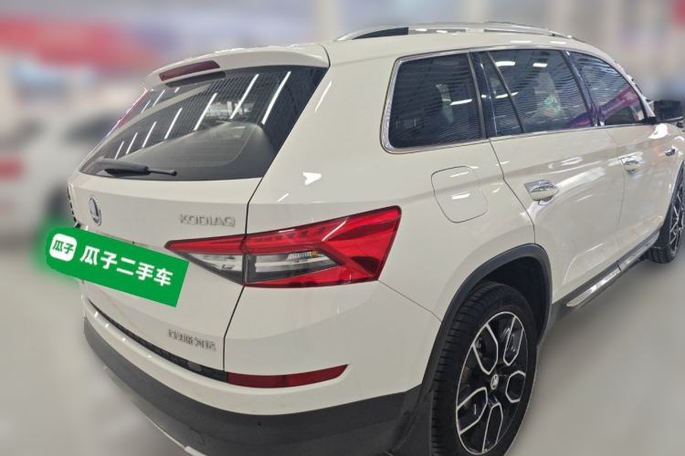 Used Skoda Kodiaq 2017 TSI380 7-Seater Four-Wheel-Drive Flagship Edition Rear Right 45 Deg