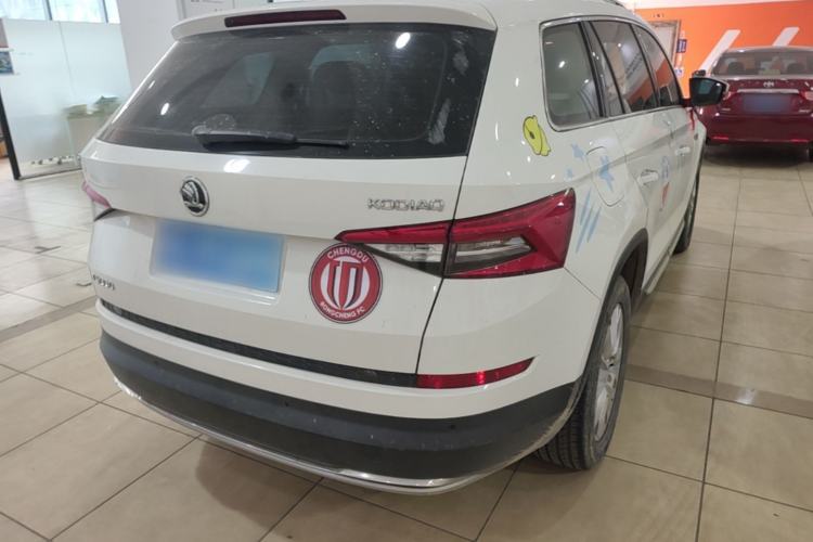 Used Skoda Kodiaq 2017 TSI330 7-Seater Two-Wheel-Drive Luxury Edition Rear Right 45 Deg