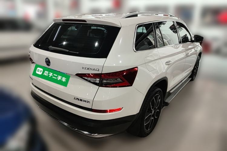Used Skoda Kodiaq 2017 TSI330 7-Seater Two-Wheel-Drive Luxury Edition Rear Right 45 Deg