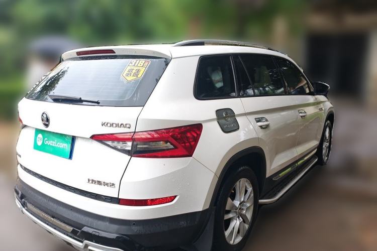 Used Skoda Kodiaq 2017 TSI330 5-seat Two-Wheel Drive Comfort Edition Rear Right 45 Deg