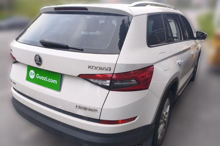Used Skoda Kodiaq 2017 TSI330 5-seat Two-Wheel Drive Comfort Edition Rear Right 45 Deg