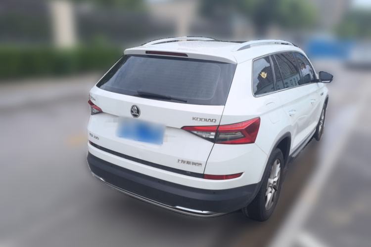 Used Skoda Kodiaq 2017 TSI330 5-Seat Two-Wheel Drive Luxury Edition Rear Right 45 Deg
