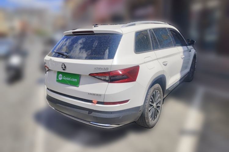 Used Skoda Kodiaq 2017 TSI380 7-Seater Four-Wheel-Drive Flagship Edition Rear Right 45 Deg