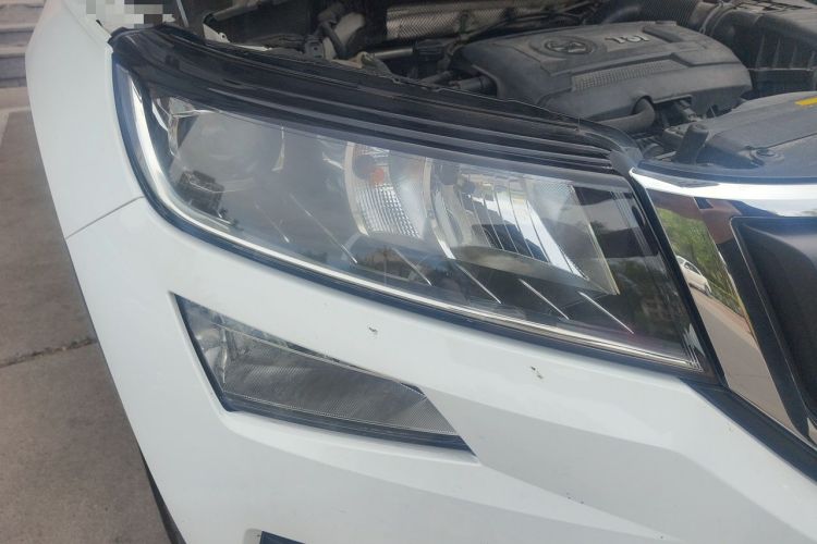 Used Skoda Kodiaq 2017 TSI330 5-Seat Two-Wheel Drive Standard Edition Right Front Headlight