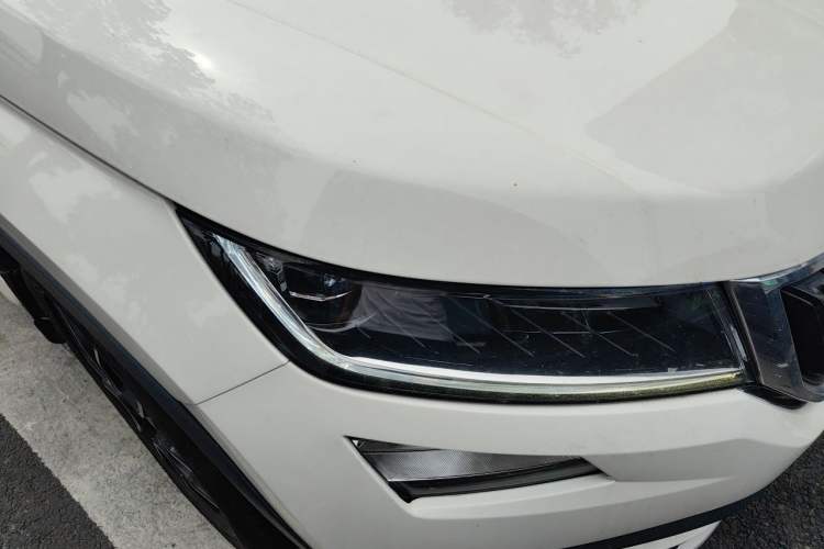 Used Skoda Kodiaq 2017 TSI380 7-Seater Four-Wheel-Drive Flagship Edition Right Front Headlight