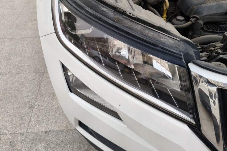 Used Skoda Kodiaq 2017 TSI330 5-Seat Two-Wheel Drive Luxury Edition Right Front Headlight