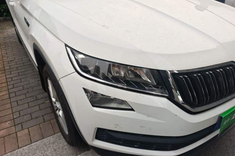 Used Skoda Kodiaq 2017 TSI330 5-Seat Two-Wheel Drive Luxury Edition Right Front Headlight