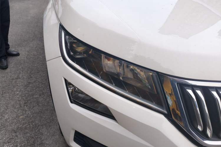 Used Skoda Kodiaq 2017 TSI330 5-seat Two-Wheel Drive Comfort Edition Right Front Headlight