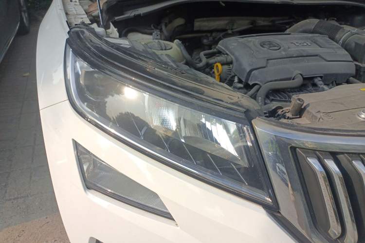 Used Skoda Kodiaq 2017 TSI330 5-Seat Two-Wheel Drive Luxury Edition Right Front Headlight