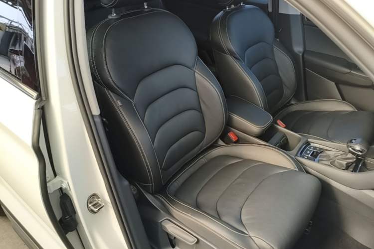 Used Skoda Kodiaq 2017 TSI330 7-Seater Two-Wheel-Drive Luxury Edition Right Front Seat