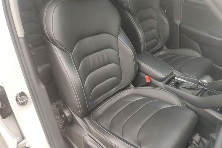 Used Skoda Kodiaq 2017 TSI380 7-Seater Four-Wheel-Drive Flagship Edition Right Front Seat