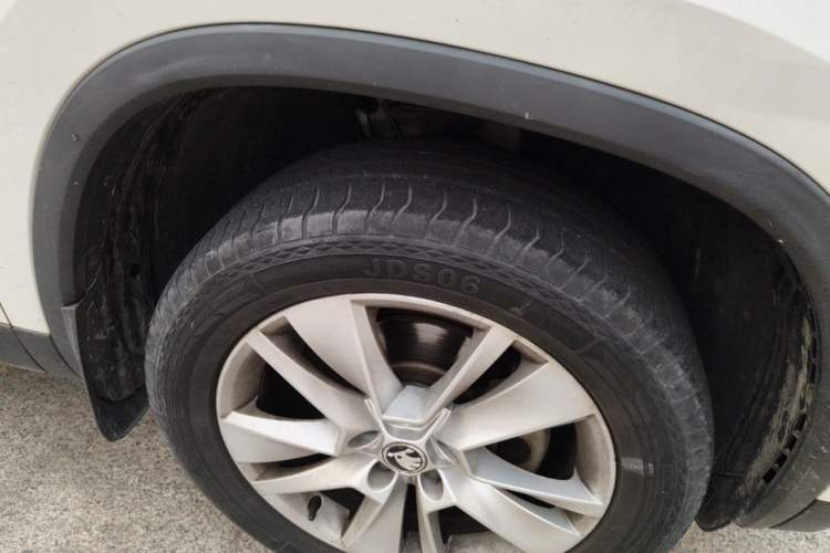Used Skoda Kodiaq 2017 TSI330 5-Seat Two-Wheel Drive Luxury Edition Right Front Wheel Hub
