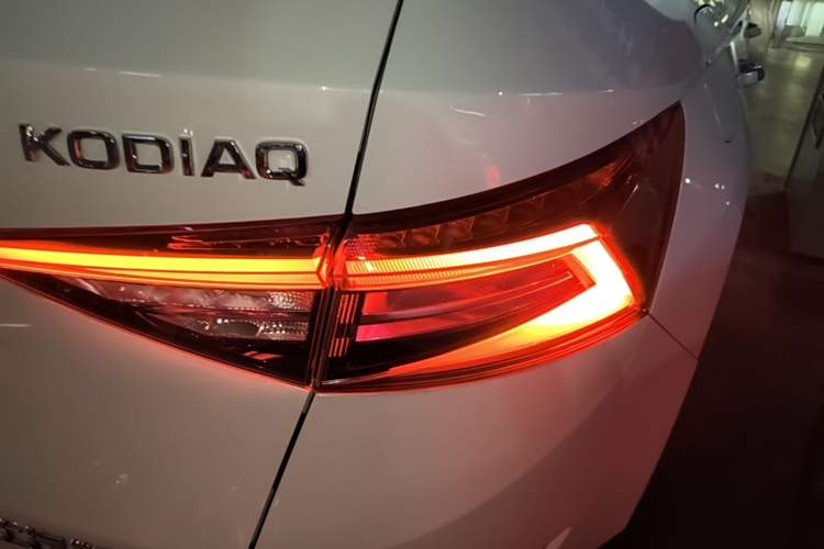 Used Skoda Kodiaq 2017 TSI330 7-Seater Two-Wheel-Drive Luxury Edition Right Rear Taillight
