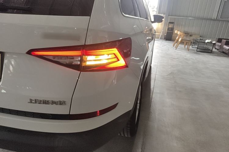 Used Skoda Kodiaq 2017 TSI330 5-Seat Two-Wheel Drive Standard Edition Right Rear Taillight