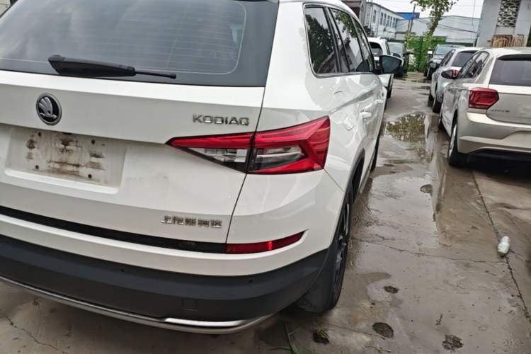 Used Skoda Kodiaq 2017 TSI330 7-Seater Two-Wheel-Drive Luxury Edition Right Rear Taillight