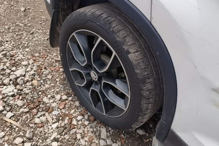 Used Skoda Kodiaq 2017 TSI330 7-Seater Two-Wheel-Drive Luxury Edition Right Rear Wheel Hub