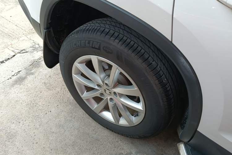 Used Skoda Kodiaq 2017 TSI330 5-seat Two-Wheel Drive Comfort Edition Right Rear Wheel Hub
