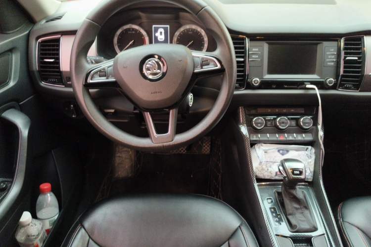 Used Skoda Kodiaq 2017 TSI330 5-Seat Two-Wheel Drive Luxury Edition Steering Wheel