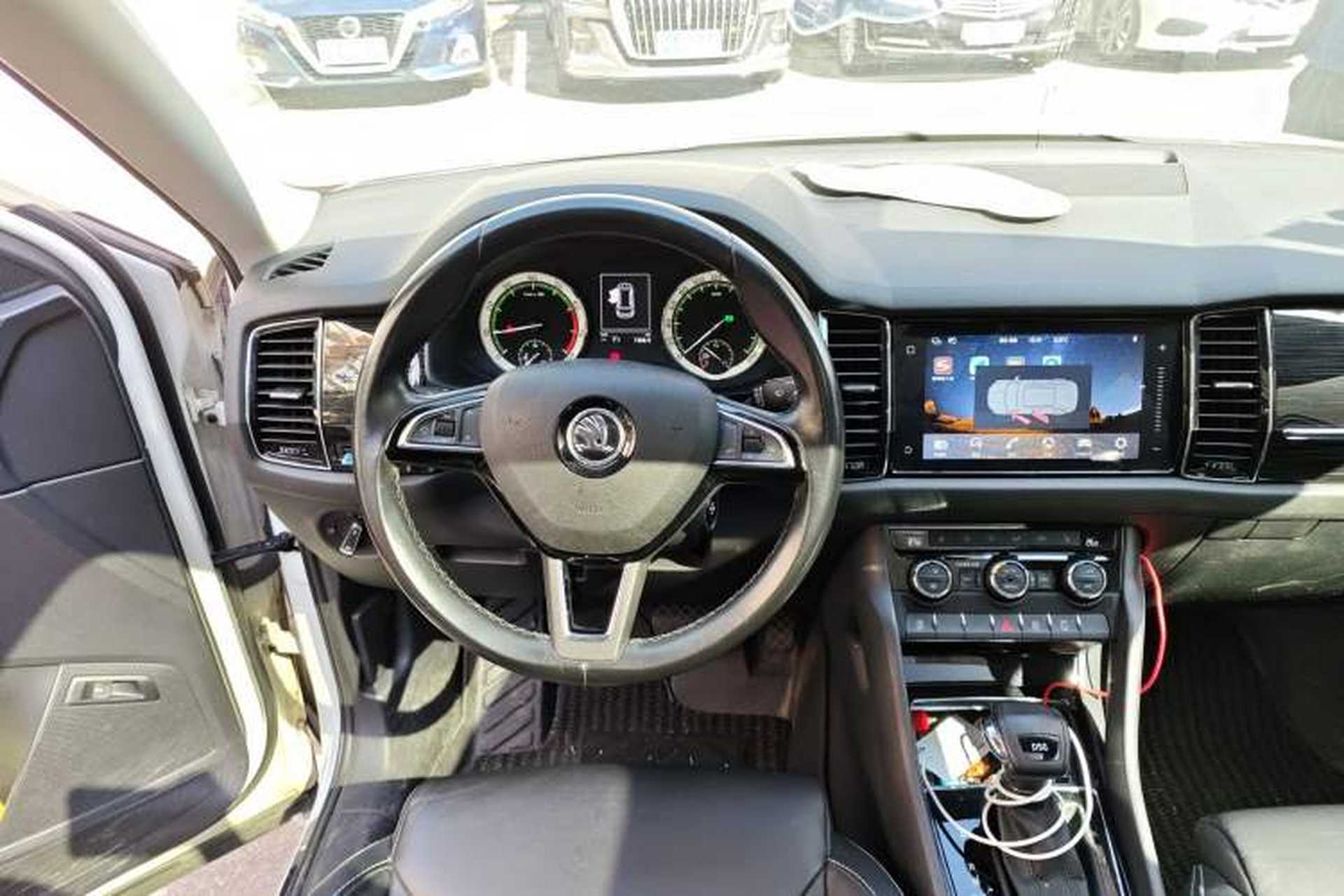Used Skoda Kodiaq 2017 TSI330 7-Seater Two-Wheel-Drive Luxury Edition Steering Wheel