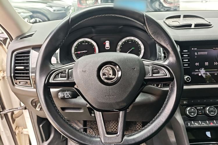 Used Skoda Kodiaq 2017 TSI380 7-Seater Four-Wheel-Drive Flagship Edition Steering Wheel