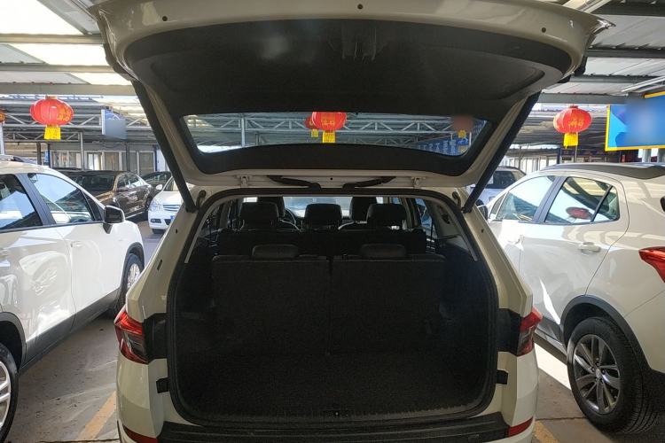 Used Skoda Kodiaq 2017 TSI330 7-Seater Two-Wheel-Drive Luxury Edition Trunk